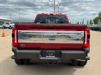 2025 Ford F-350 KING RANCH DRW w/FX4, PRO PWR, MAX RECLINE & MNR in Cars & Trucks in Edmonton - Image 4