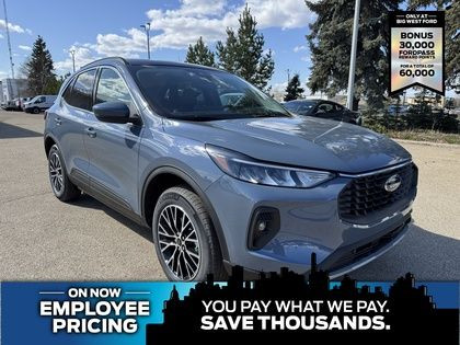 2025 Ford Escape PHEV w/MOONROOF in Cars & Trucks in Edmonton