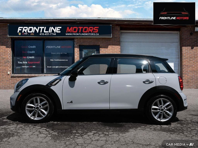 2012 MINI Cooper Countryman S ALL4 *6-Speed Manual* in Cars & Trucks in City of Toronto - Image 3