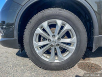 KBB.com 10 Best Used Compact SUVs Under $15,000. This Nissan Rogue has a trusty Regular Unleaded I-4... (image 8)