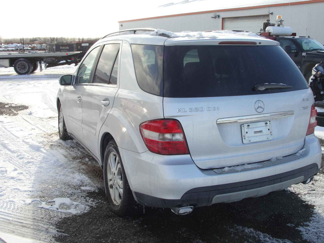 2007 Mercedes-Benz M-Class ML320 in Cars & Trucks in Barrie - Image 4