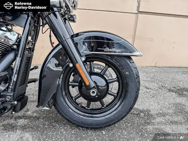 2025 Harley-Davidson Softail FLHC - Heritage Classic in Street, Cruisers & Choppers in Kelowna - Image 9