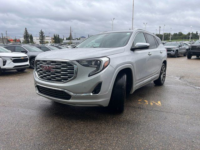2019 GMC Terrain Denali AWD 2.0L in Cars & Trucks in Edmonton - Image 3