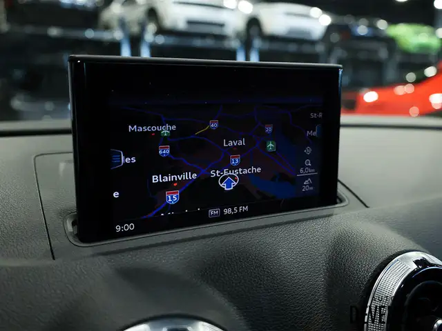 2018 Audi RS 3 Sedan 2.5 TFSI Quattro S Tronic STAGE 2 in Cars & Trucks in Laval / North Shore - Image 20