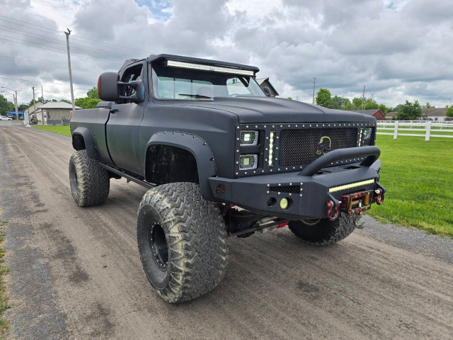 1986 GMC PICKUP in Cars & Trucks in Ottawa - Image 3