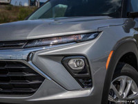 This Chevrolet Trailblazer delivers a Gas I3 1.3L/ engine powering this Automatic transmission. ENGI... (image 9)