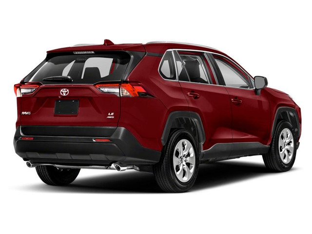 2020 Toyota RAV4 LE in Cars & Trucks in Timmins - Image 3