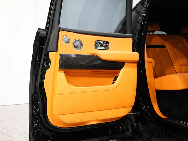 2022 Rolls-Royce Cullinan Black Badge / Mandarin Interior / Shoo in Cars & Trucks in Laval / North Shore - Image 12