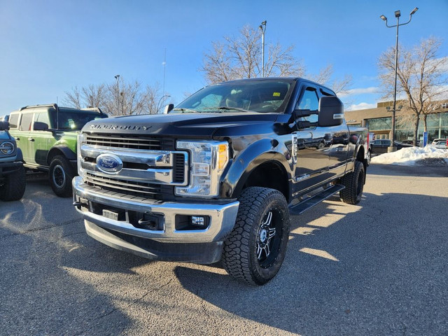  2017 Ford F-350 XLT FX4 6.L DIESEL | 2\" LEVEL | 35\" AT'S in Cars & Trucks in Calgary - Image 3