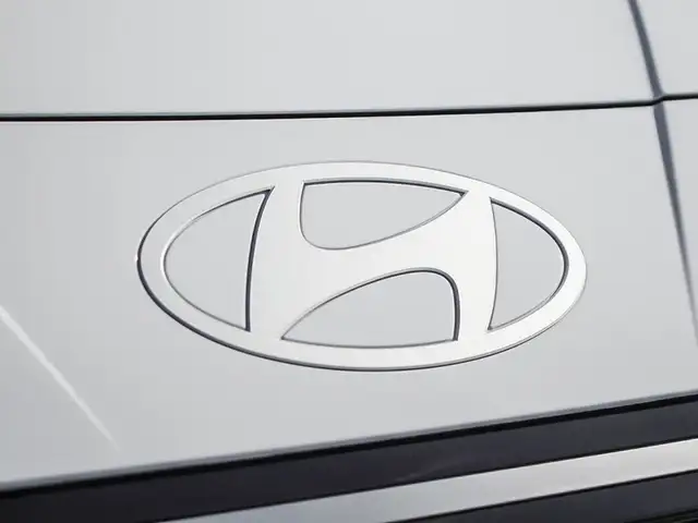 2025 Hyundai Elantra Luxury Upgrade Your Ride Event! in Cars & Trucks in Winnipeg - Image 10