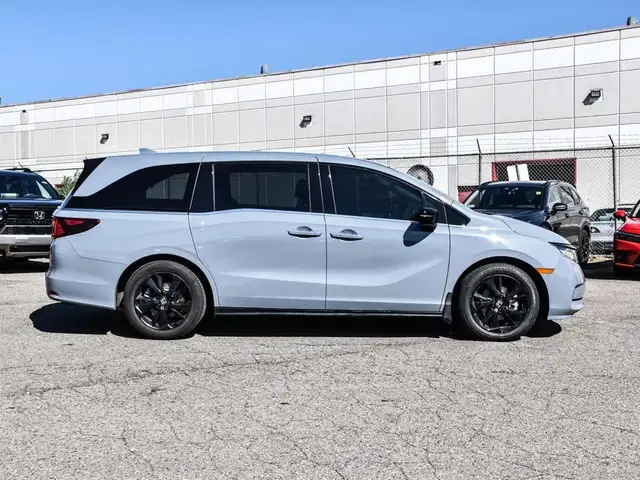 2024 Honda Odyssey Black Edition BLACK EDITION | CPO | TOP TRIM  in Cars & Trucks in City of Toronto - Image 6