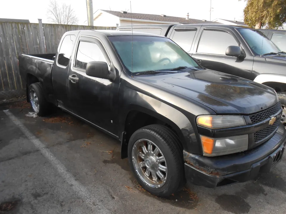 2006 Chevrolet Colorado MANUAL SHIFT AS-IS DEAL NEEDS ENGINE 2.8