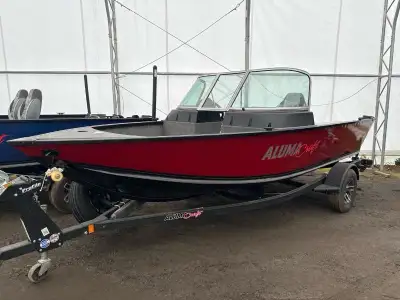 ALUMACRAFT CLASSIC 165 SP VGE BLK/RED 2024 En eau peu profonde ou au beau milieu du lac le Classic 1...