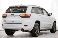 Experience the perfect balance of style, capability, and comfort with the 2020 Jeep Grand Cherokee A... (image 5)