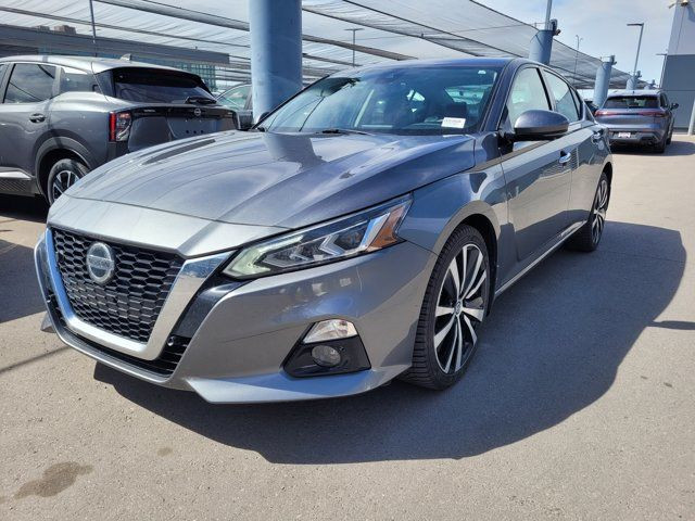2022 Nissan Altima PLATINUM | AWD | SUNROOF | BOSE | in Cars & Trucks in Calgary