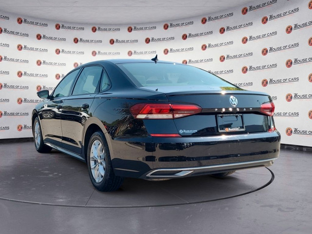 2020 Volkswagen Passat Comfortline / Back Up Camera / Heated Sea in Cars & Trucks in Calgary - Image 4