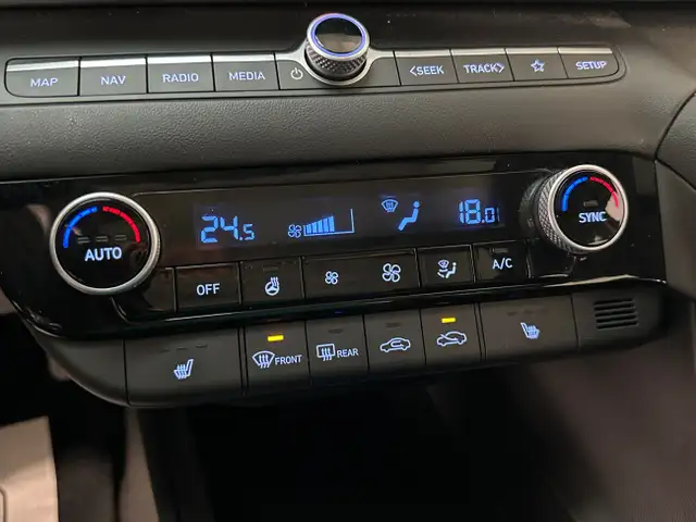 2025 Hyundai Elantra Preferred w/Tech Package SUNROOF/NAVI/80... in Cars & Trucks in Belleville - Image 18