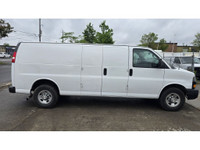 HARD TO FIND 6.6L V8 GASOLINE ENGINE - 2021 GMC Savana G3500 - 155WB Extended Cargo Van - Equipped w... (image 4)