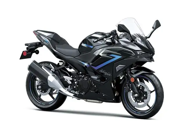 2025 Kawasaki NINJA 500 SE LAVAL MOTO in Sport Bikes in Laval / North Shore - Image 2