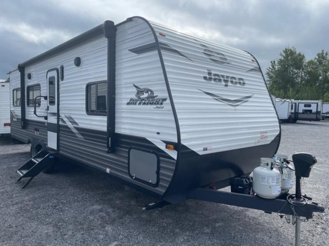 2022 Jayco Jay Flight SLX 8 265TH in Travel Trailers & Campers in Ottawa