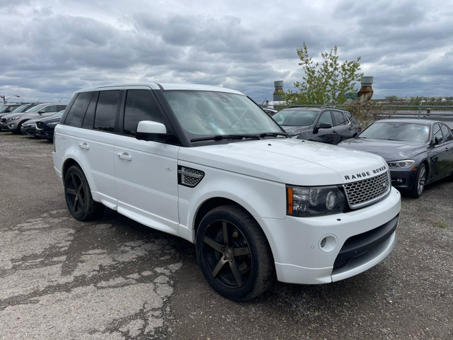 2012 Land Rover Range Rover Sport in Cars & Trucks in Calgary - Image 3