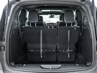| PREVIOUS DEALER DEMO | Experience comfort, versatility, and modern style in the 2025 Chrysler Paci... (image 5)