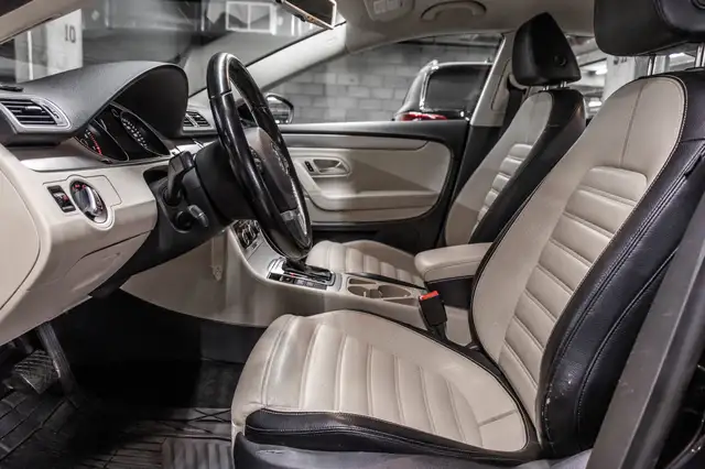 2012 Volkswagen CC Sportline 2.0T 6sp DSG Tip Toit ouvrant * Cui in Cars & Trucks in City of Montréal - Image 13