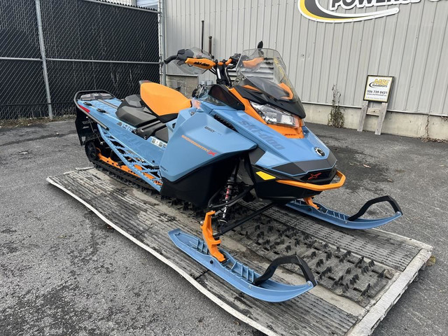 2022 Ski-Doo BACKCOUNTRY X 850 in Street, Cruisers & Choppers in Edmundston - Image 2