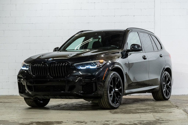 2022 BMW X5 xDrive40i | Luxe familial | Premium Amélioré dans Autos et camions  à Ville de Montréal - Image 3