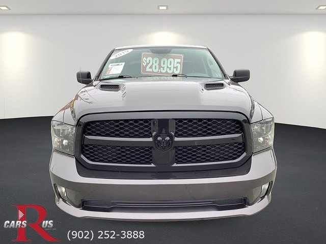 2019 Ram 1500 Classic 4x4 ST 4dr Crew Cab 5.5 ft. SB Pickup in Cars & Trucks in Bedford - Image 2