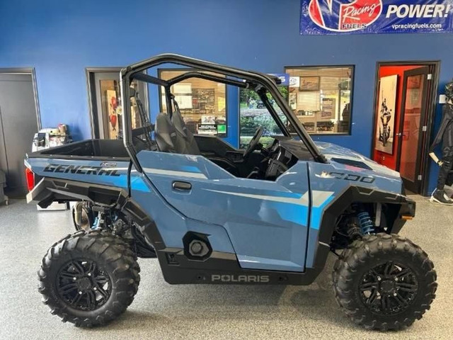 2025 Polaris General 1000 Premium in ATVs in Calgary - Image 2