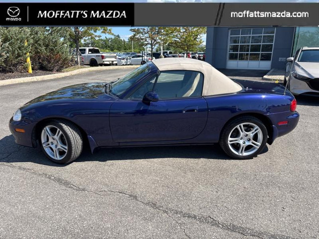 2004 Mazda MX-5 GT WELL MAINTAINED! in Cars & Trucks in Barrie - Image 2
