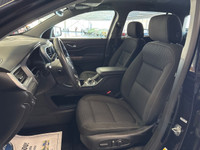GMC Acadia SLE 2022 – AWD, 64 330 km! Confort. Praticité. Technologie avancée. Ce GMC Acadia SLE 202... (image 8)