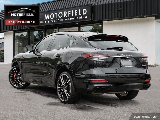 2022 Maserati Levante Trofeo 3.8L V8 580HP *One Owner, 3D Carbon in Cars & Trucks in City of Toronto - Image 4
