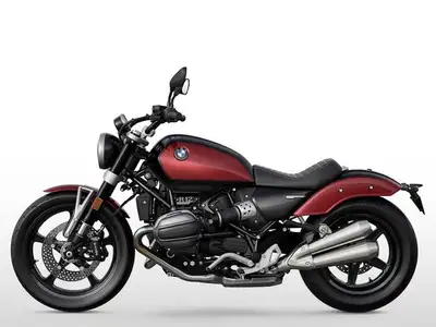 Base MSRP: $15,245Factory Options:Aventurine Red Metallic with Black SeatHeadlight ProPassenger KitT...