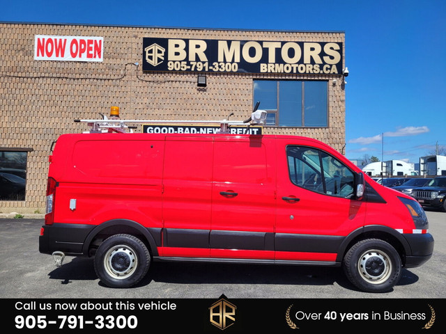 2019 Ford Transit 250 Van | Roof Rack | Power Invertor | Low Km in Cars & Trucks in Mississauga / Peel Region - Image 4