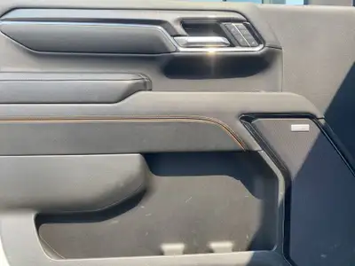 2024 GMC Sierra 3500HD AT4, View more