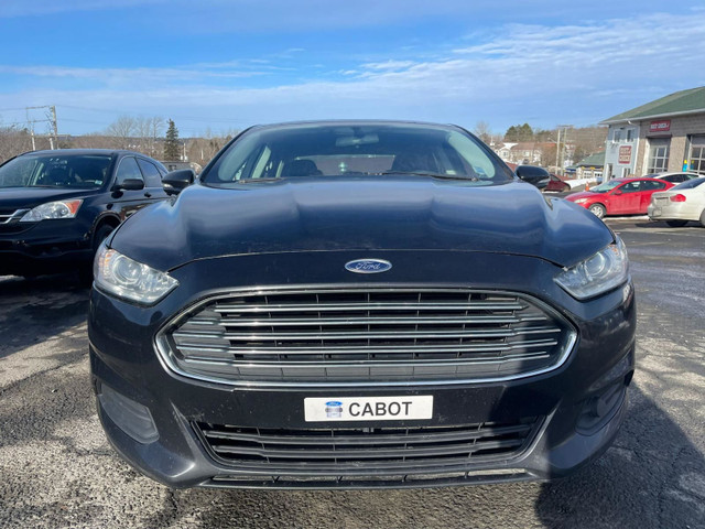 2015 Ford Fusion Se 1.5L Remote Start | Camera | Heated Seats in Cars & Trucks in Bedford - Image 2