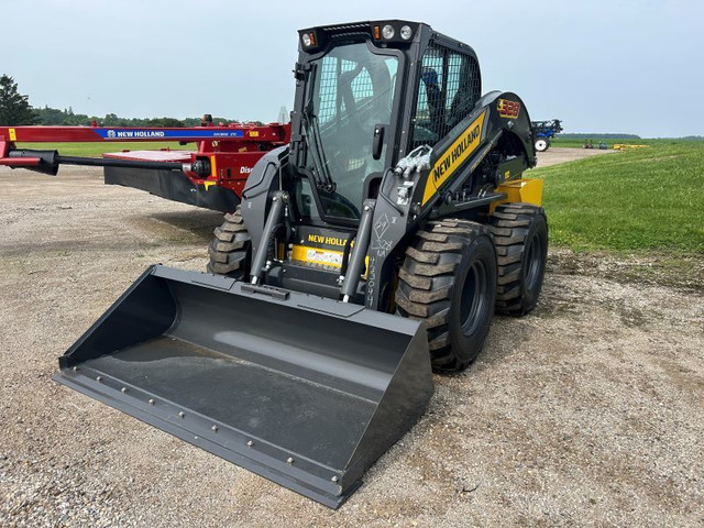 2023 NEW HOLLAND L328 SKID STEER LOADER in Heavy Equipment in London