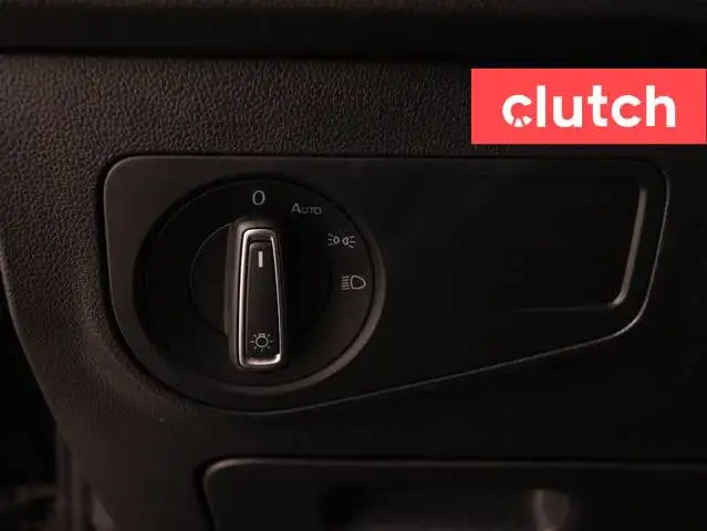 2022 Volkswagen Tiguan Comfortline AWD w/ Apple CarPlay & Androi in Cars & Trucks in City of Toronto - Image 24