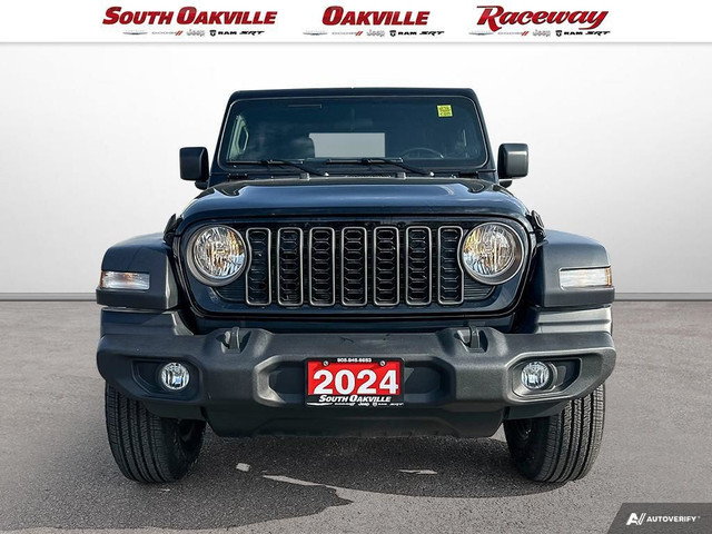 2024 Jeep Wrangler SPORT | APPLE CARPLAY | BACKUP CAM | LOW KMS in Cars & Trucks in Oakville / Halton Region - Image 2
