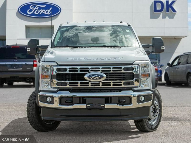 2025 Ford F-550 Super Duty DRW XLT in Cars & Trucks in Edmonton - Image 2