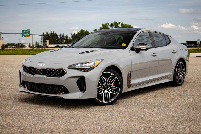 2022 Kia Stinger ELITE LOADED EDITION LEATHER SUNROOF LOW KMS in Cars & Trucks in Strathcona County