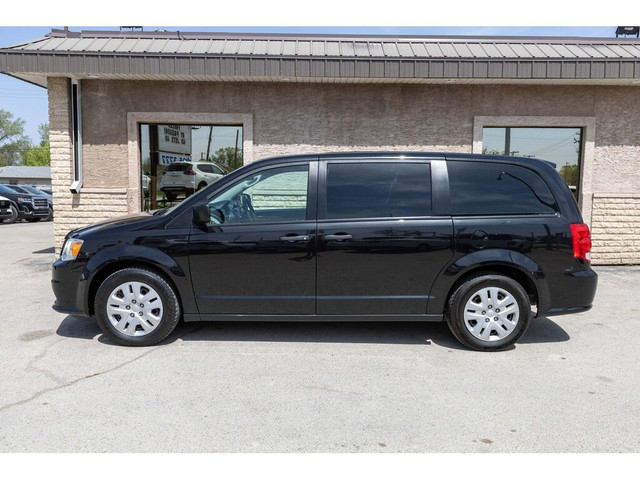 2020 Dodge Grand Caravan WESTERN | CLEAN CARFAX | BACKUP CAM | R in Cars & Trucks in Winnipeg - Image 3