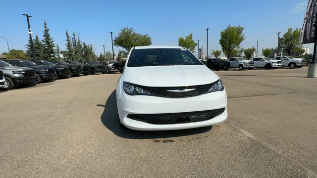 2026 Chrysler Grand Caravan SXT | Remote Start | Heated Seats in Cars & Trucks in Edmonton - Image 4