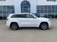 Thanks for checking out our Mountain View Dodge inventory! Four Wheel Drive, 5 Passenger, Touchscree... (image 3)