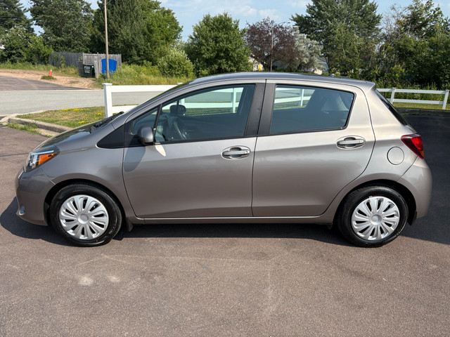 2015 Toyota Yaris LE AC! Cruise Control! Power Locks! in Cars & Trucks in Moncton - Image 4