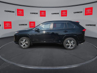 Hybrid, Sport Suspension, Sunroof, Heated Seats, Apple CarPlay! With rugged capability and a sporty... (image 4)
