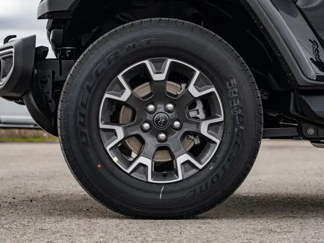 2025 Jeep Wrangler Sahara in Cars & Trucks in Barrie - Image 16
