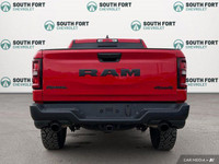 Trailer Sway Control, Hill Start Assist, Traction Control, Heated Seats, Heated Steering, Bluetooth... (image 7)